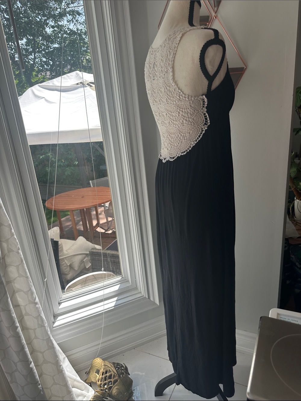 Black Maxi Dress Cream Crochet Lace Straps Low Back Boho Beach Resort Sz Medium